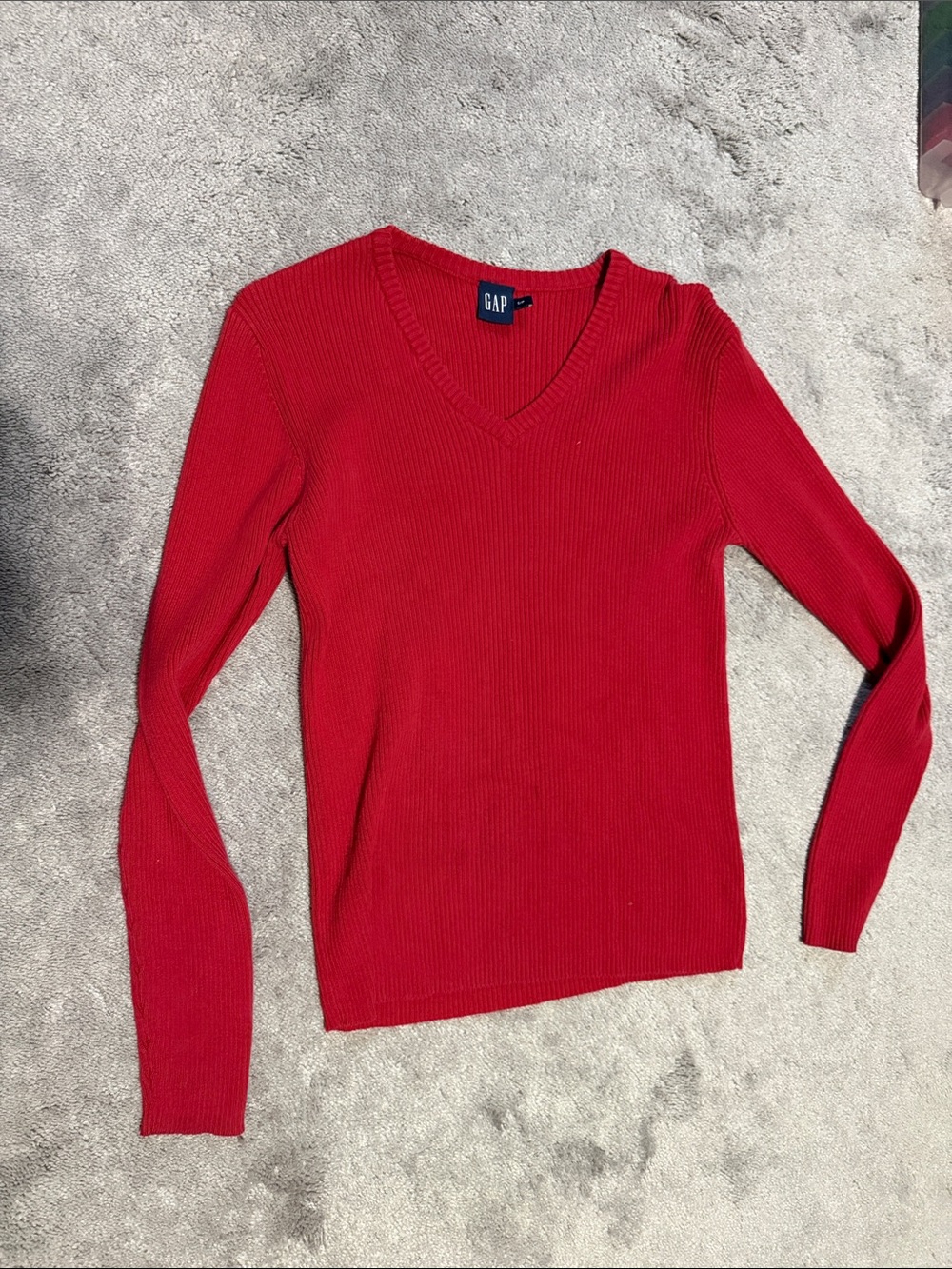 GAP Red V-Neck Ribbed Sweater - Picture 3 of 6